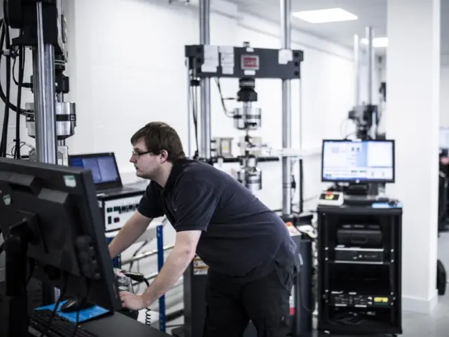 composite fatigue testing 